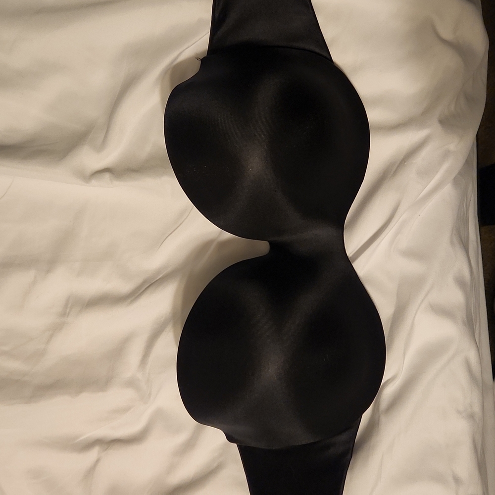 Strapless bra